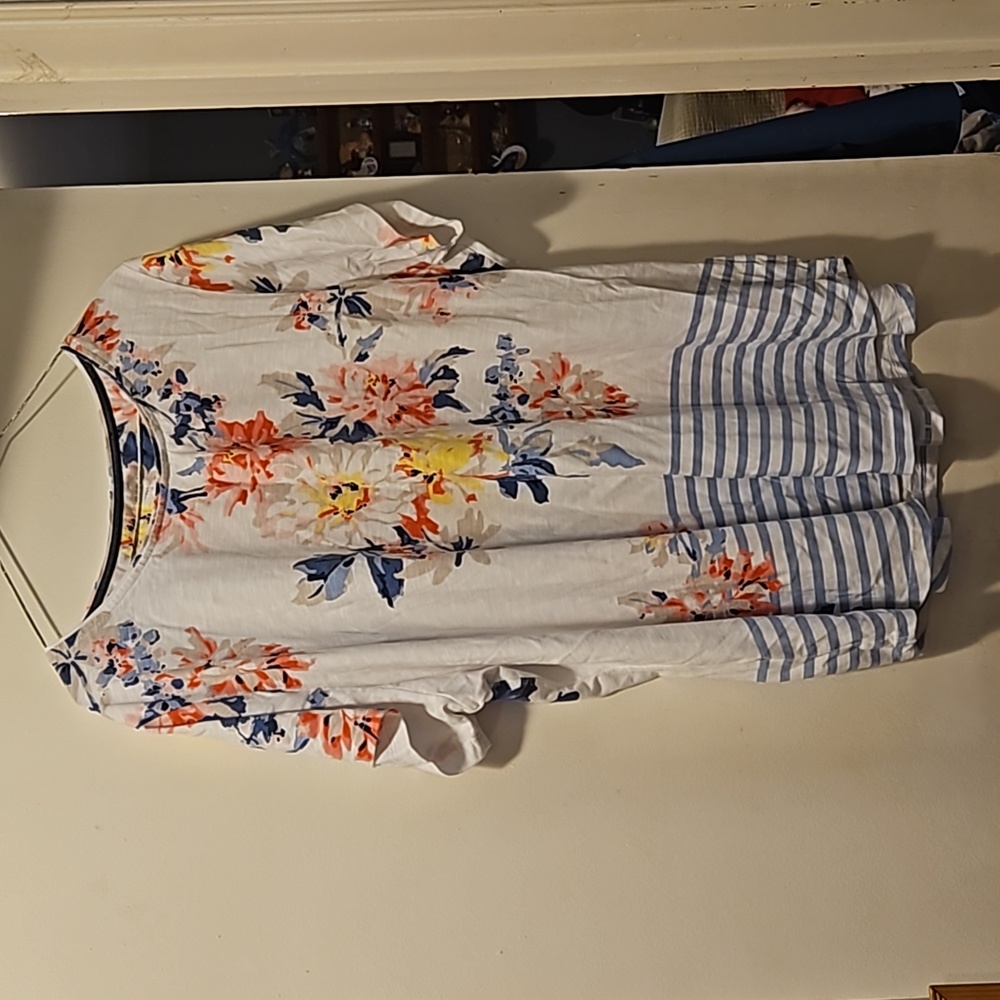 NWOT Alia shirt and Cleo stretch jeans